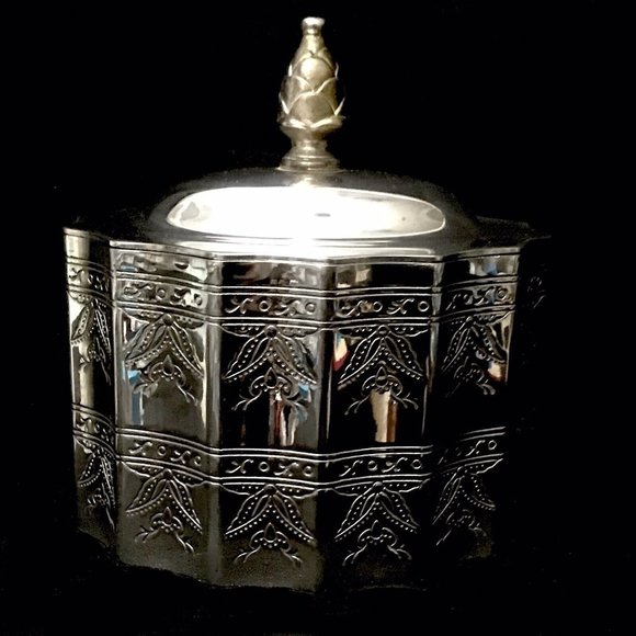 Godinger Jewelry - Vintage Godinger Silver Plated Red Velvet Lined Jewelry Trinket Box 1994